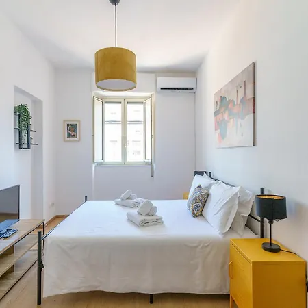 Terrazza Lavica, Free Parking