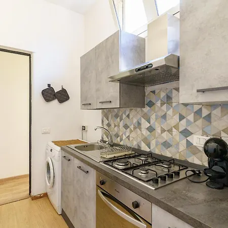 Terrazza Lavica, Free Parking * Катания